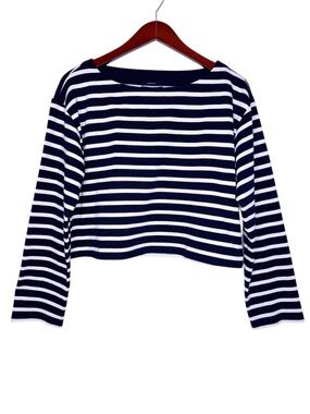 J. CREW Cropped Fit Striped Top Size Medium in Mariner Coth in Black and White